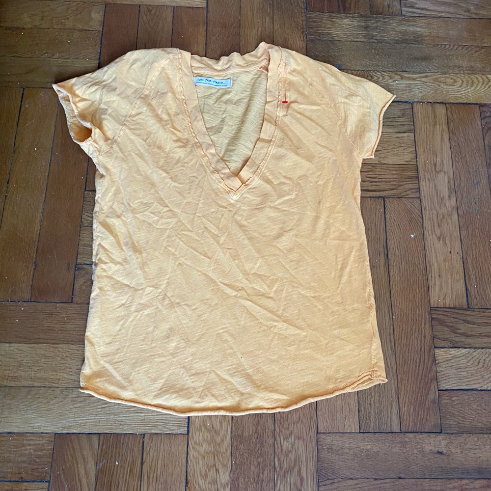Free People Distressed Light Yellow T-Shirt Women’s Size M